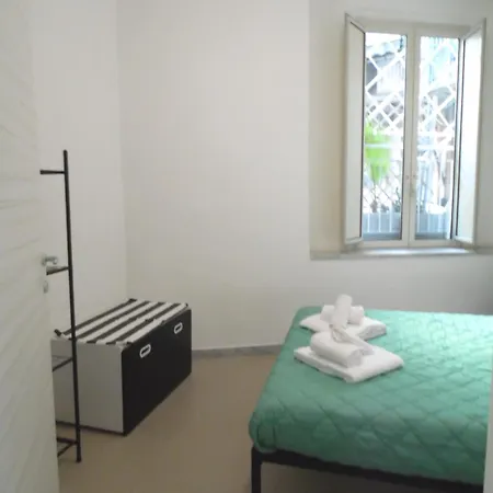 A Casa Di Ilaria * נאפולי